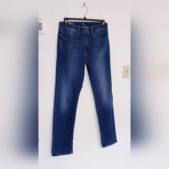 Gap Slim Soft Wear Jeans - Picture 2 of 7